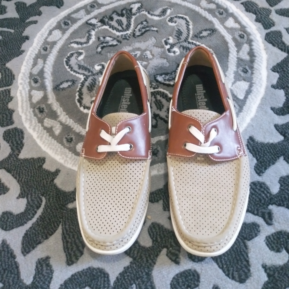 Kenneth Cole boat shoes